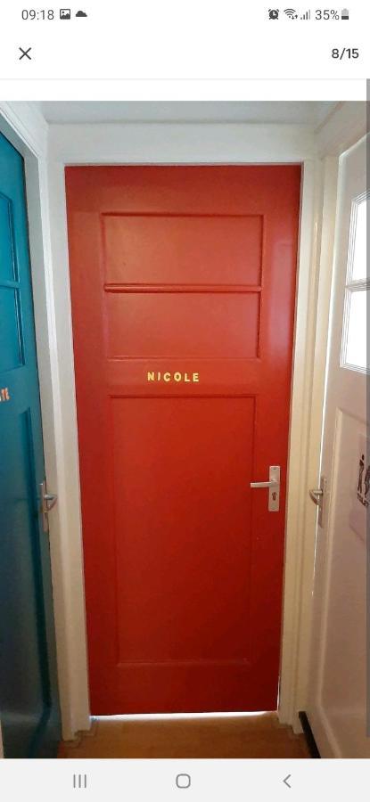 Nicole, Not For Parties, Not A Hotel, Room With Shared Bathroom, No Kitchen Amsterdam Exterior foto